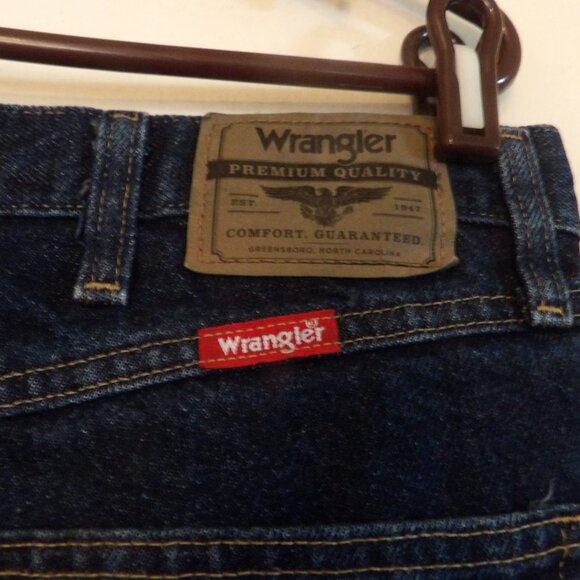 Men's Wrangler Regular Fit Straight Leg Jeans Sz 36/30 - Picture 3 of 8